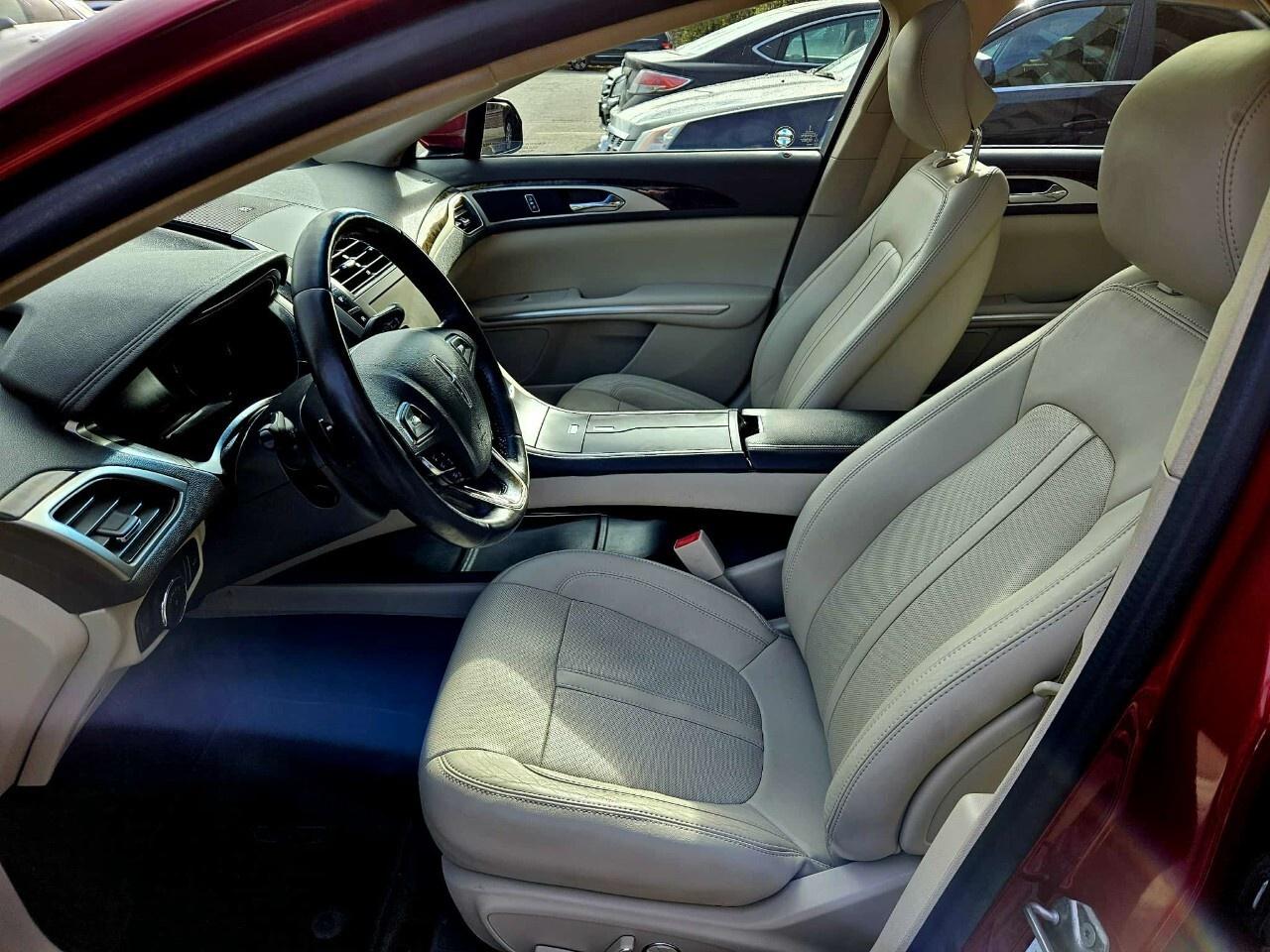 2016 Lincoln MKZ 4dr Sdn AWD One Owner/All Wheel Drive/Fully Loaded Photo