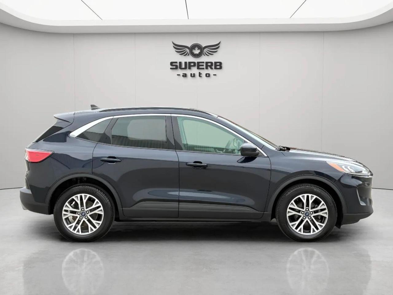 2021 Ford Escape SEL   AWD   NO ACCIDENT   HYBRID Photo