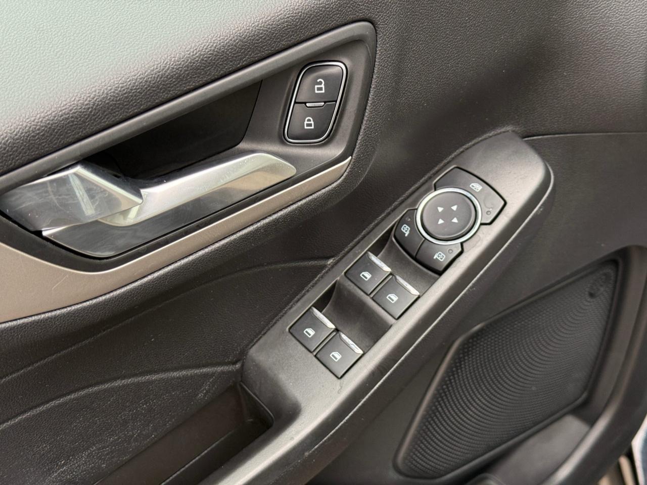 2021 Ford Escape SEL   AWD   NO ACCIDENT   HYBRID Photo