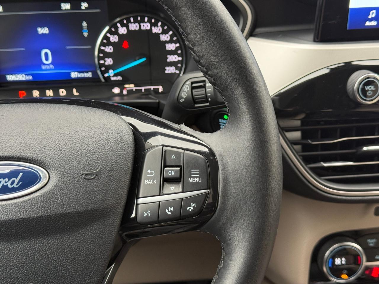 2021 Ford Escape SEL   AWD   NO ACCIDENT   HYBRID Photo