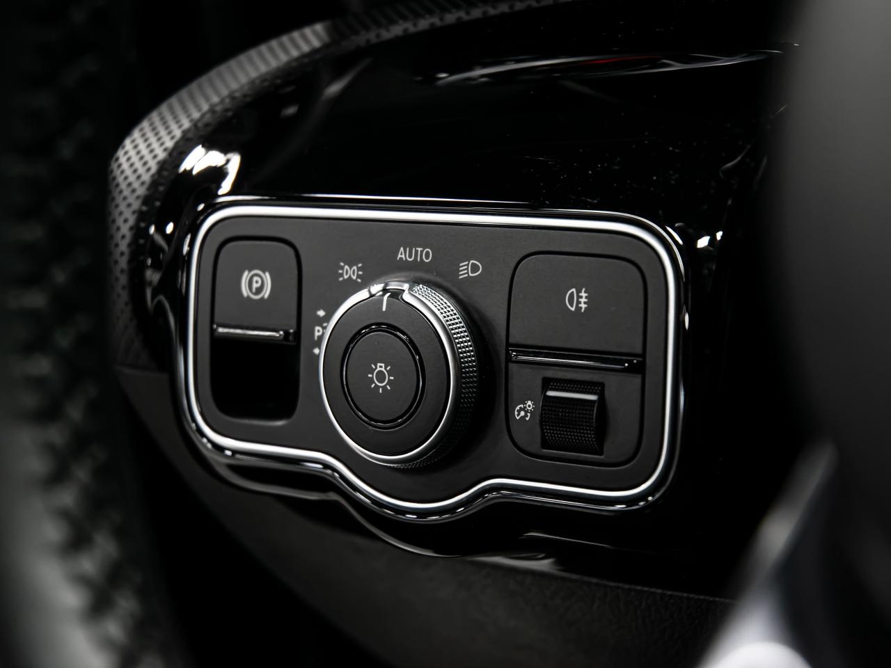 2022 Mercedes-Benz A-Class A 220 4MATIC AMG PKG REAR VIEW CAMERA PANORAMIC Photo