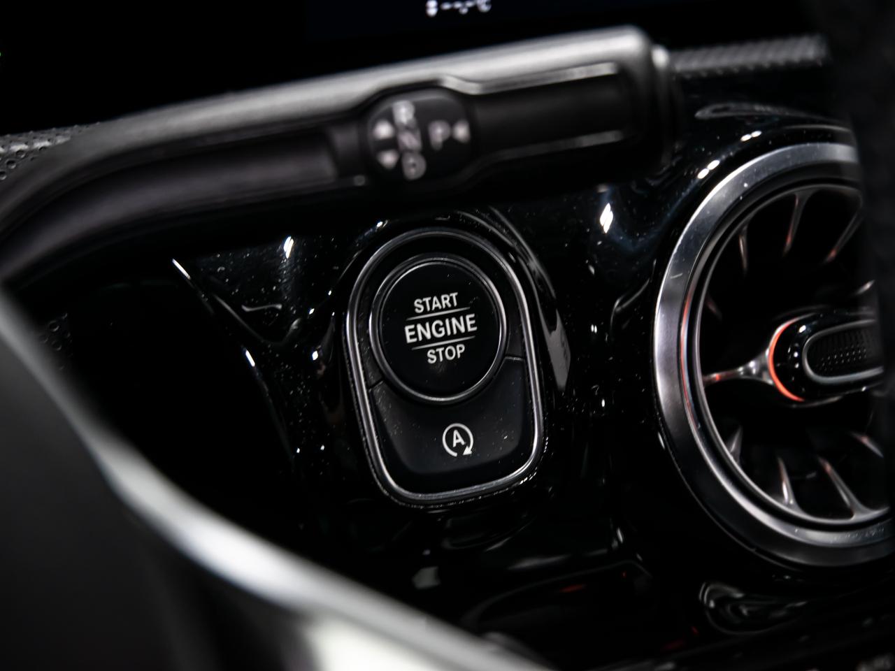 2022 Mercedes-Benz A-Class A 220 4MATIC AMG PKG REAR VIEW CAMERA PANORAMIC Photo