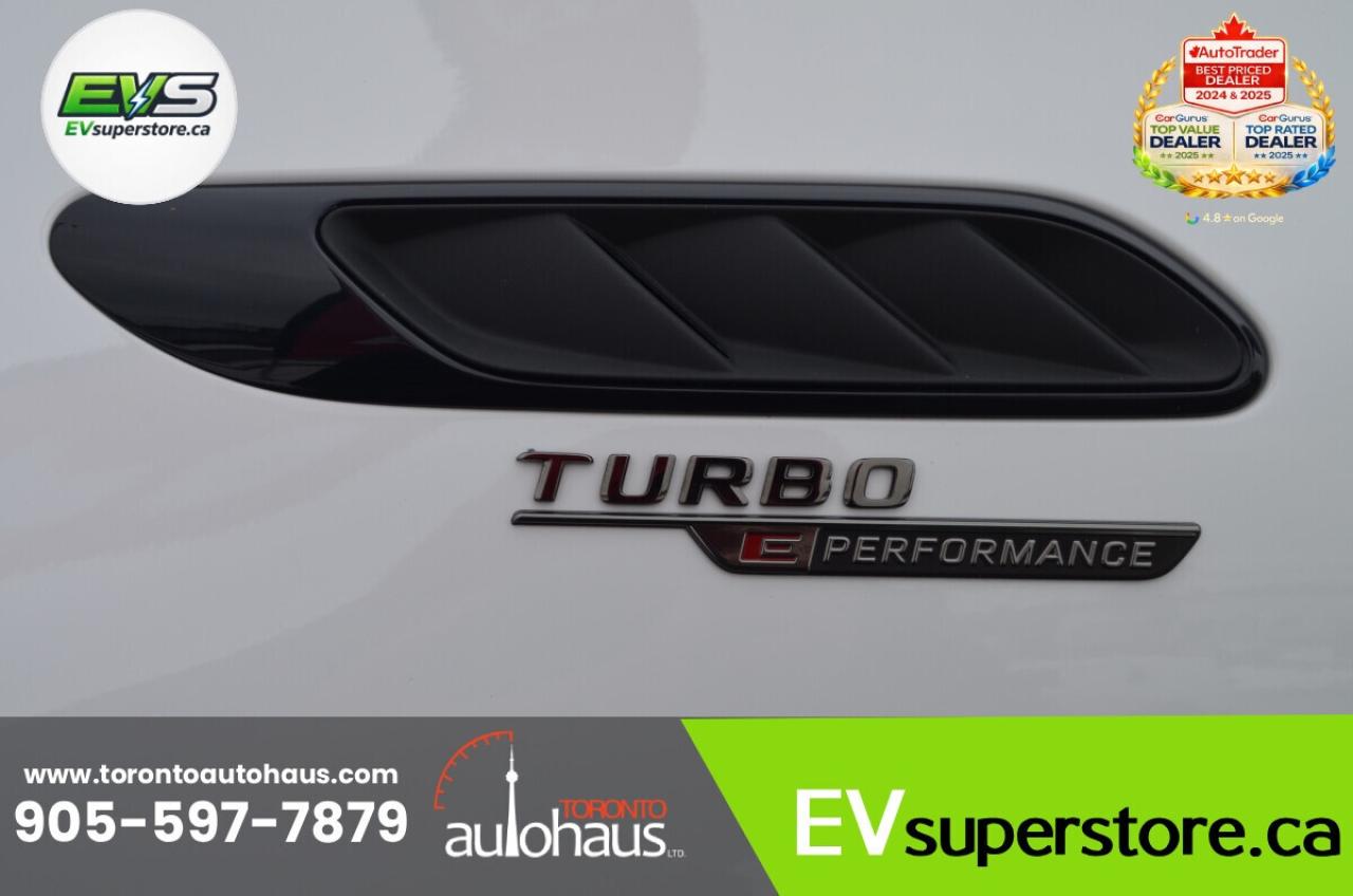 2024 Mercedes-Benz C-Class AMG C63 S E Performance Photo