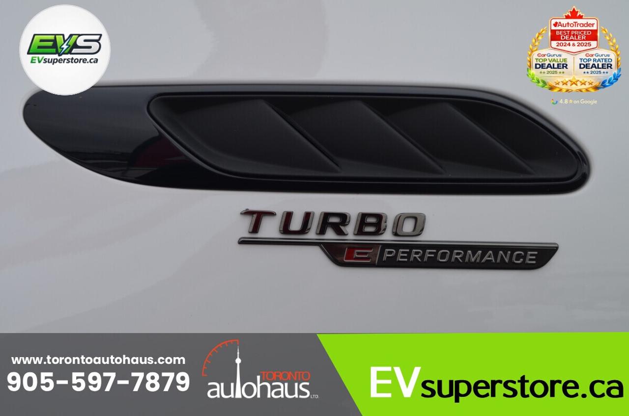 2024 Mercedes-Benz C-Class AMG C63 S E Performance Photo