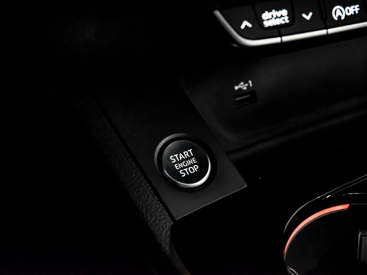 2022 Audi A5 Sportback PROGRESSIV 45 TFSI QUATTRO S LINE BLIND SPOTS NAVI Photo