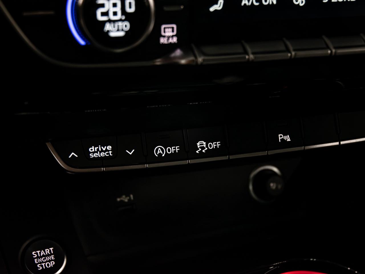 2022 Audi A5 Sportback PROGRESSIV 45 TFSI QUATTRO S LINE BLIND SPOTS NAVI Photo