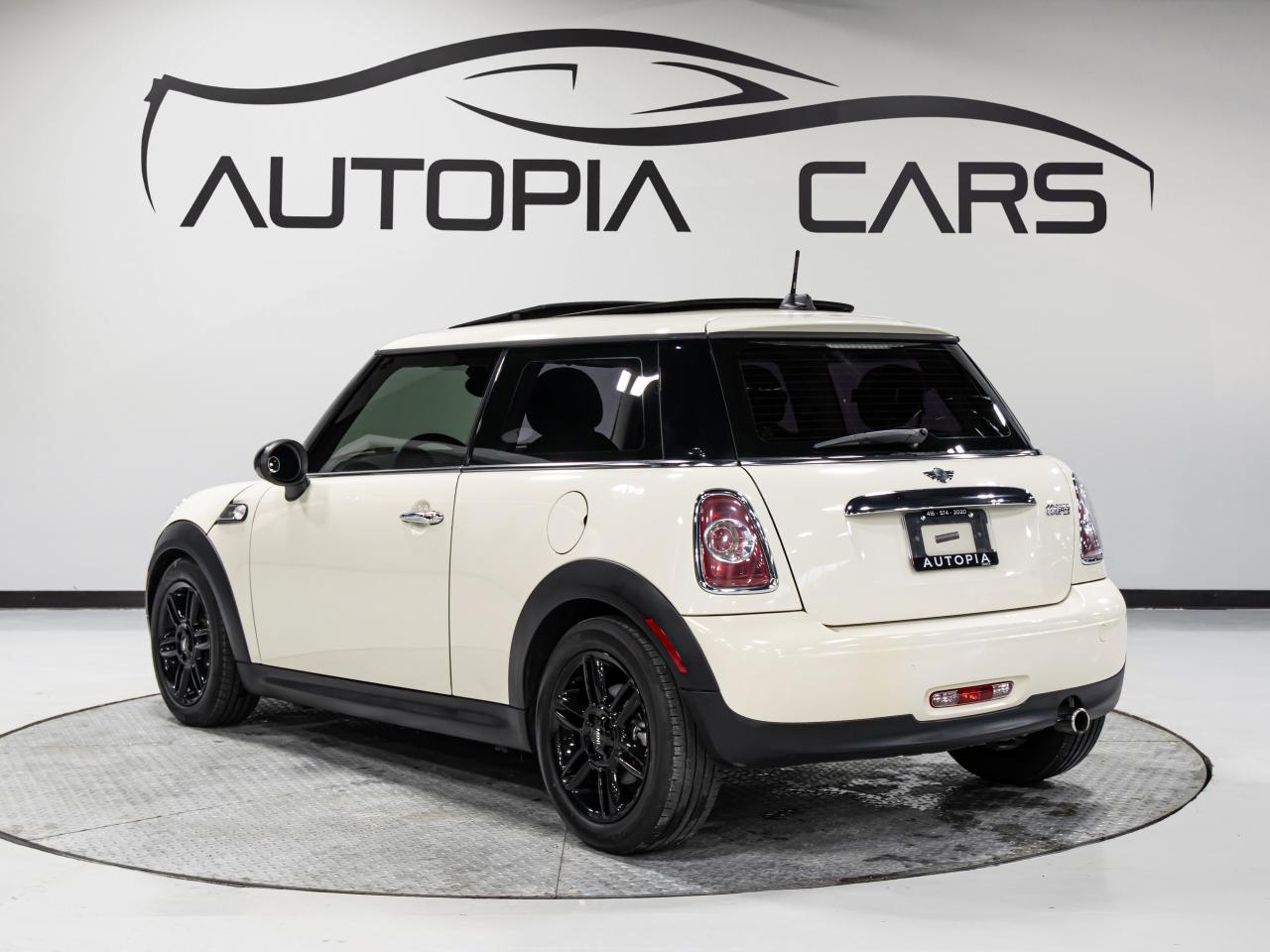 2013 MINI Cooper Hardtop COUPE AUTOMATIC LOW KM PANORAMIC SUNROOF Photo