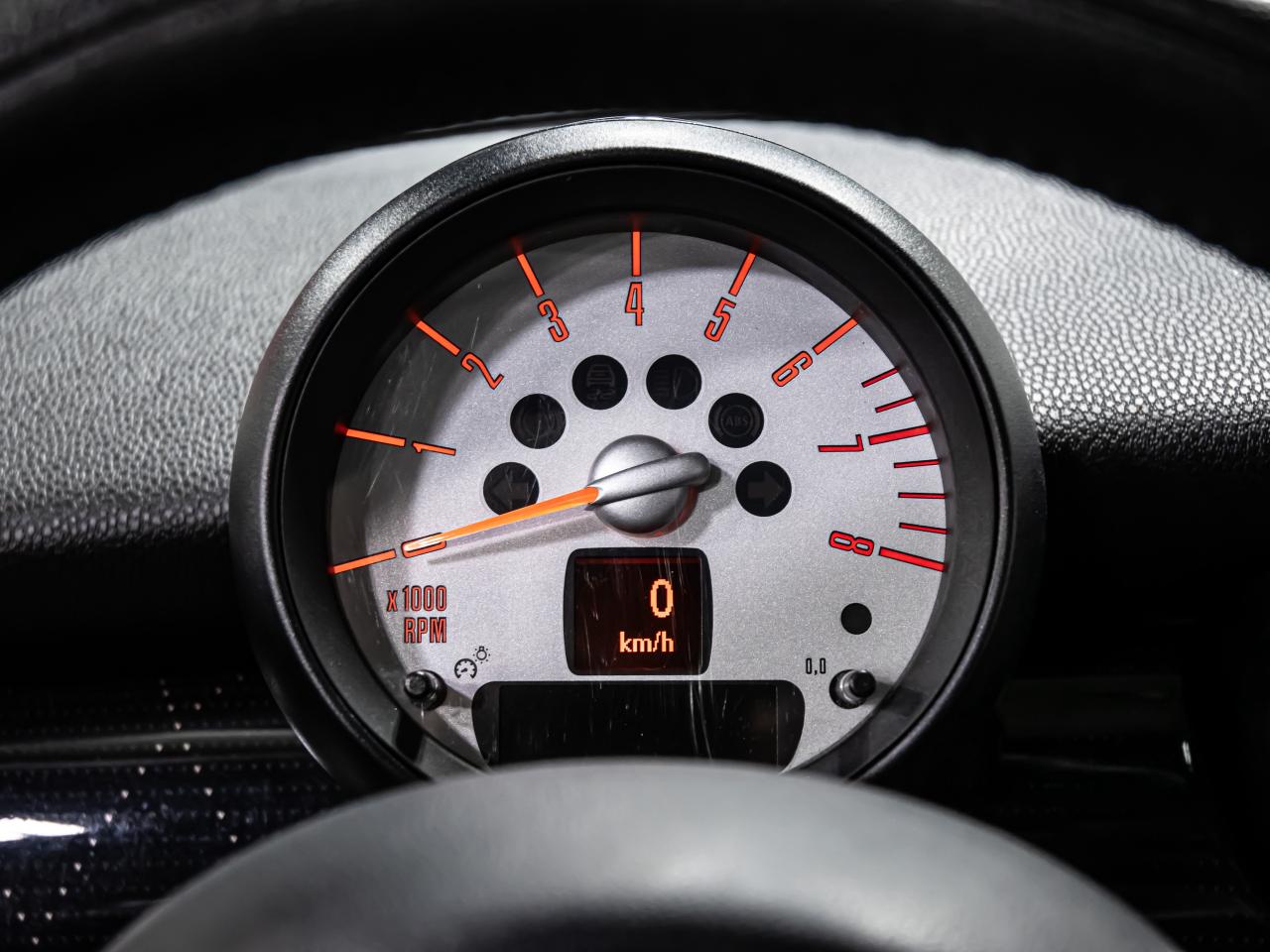 2013 MINI Cooper Hardtop COUPE AUTOMATIC LOW KM PANORAMIC SUNROOF Photo