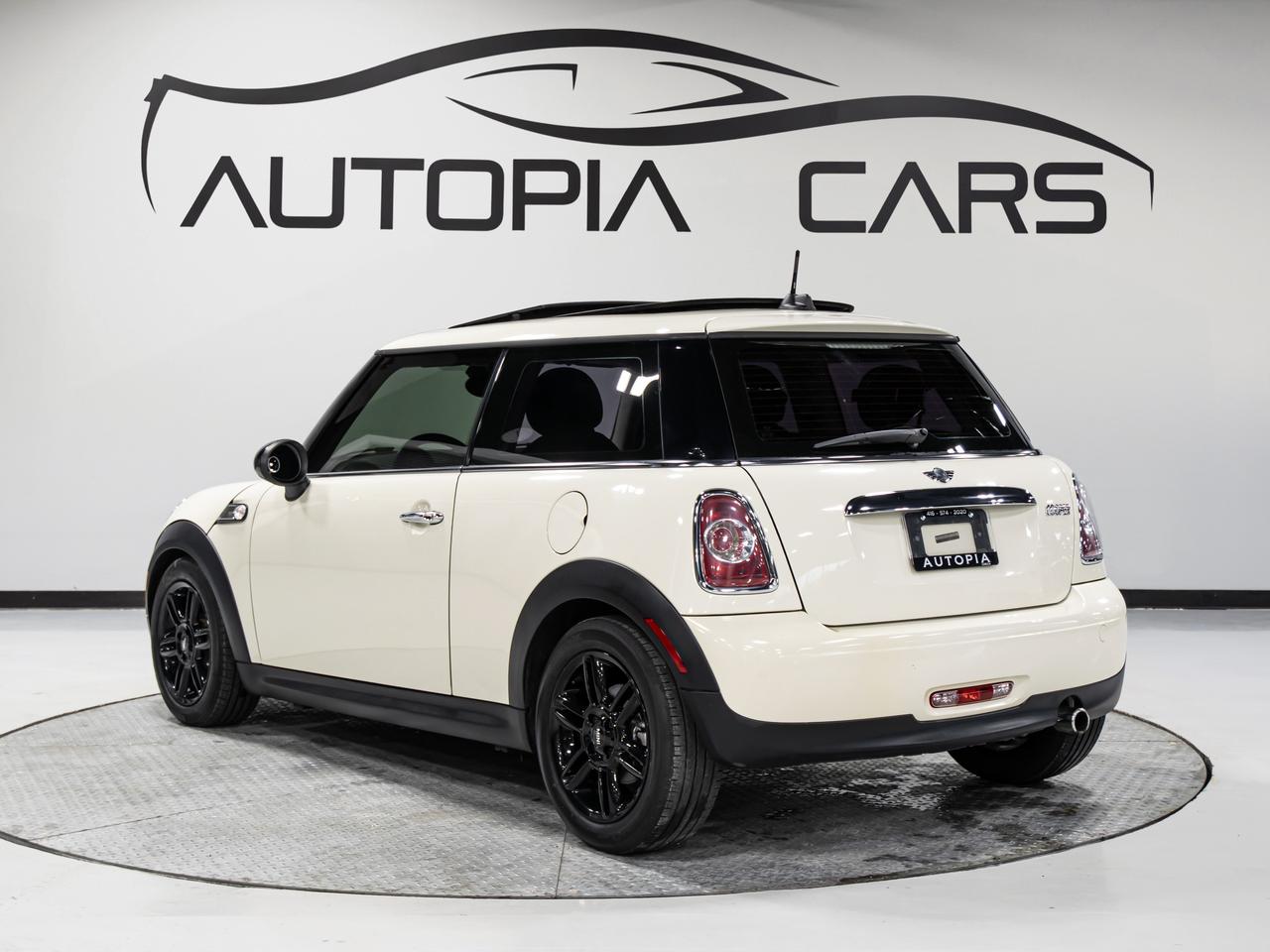 2013 MINI Cooper Hardtop COUPE AUTOMATIC LOW KM PANORAMIC SUNROOF Photo