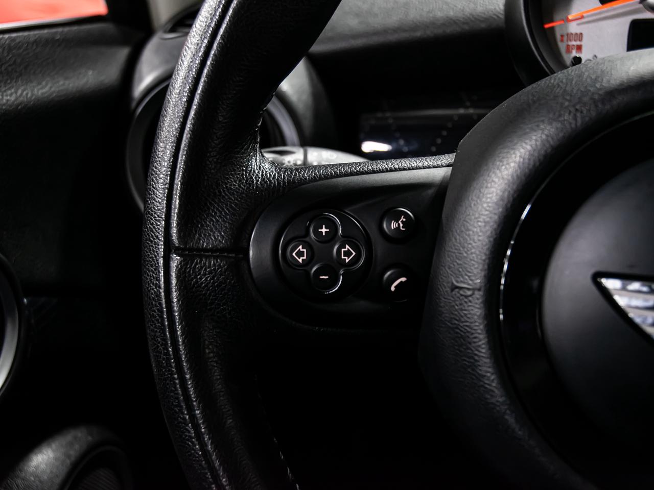 2013 MINI Cooper Hardtop COUPE AUTOMATIC LOW KM PANORAMIC SUNROOF Photo