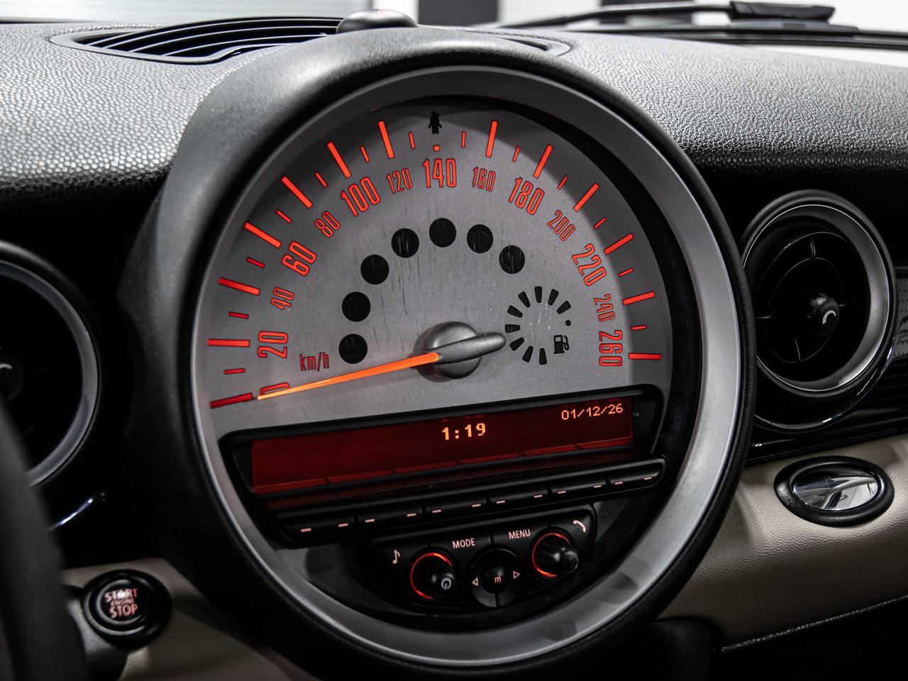 2013 MINI Cooper Hardtop COUPE AUTOMATIC LOW KM PANORAMIC SUNROOF Photo