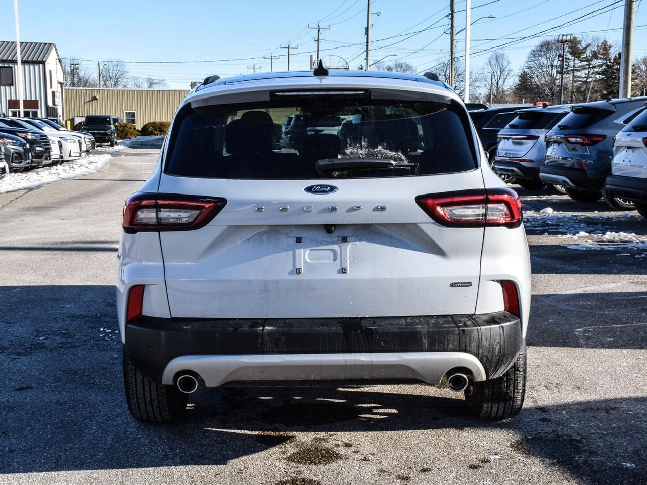 2025 Ford Escape PHEV Panoramic Sunroof   PHEV Premium Package Photo
