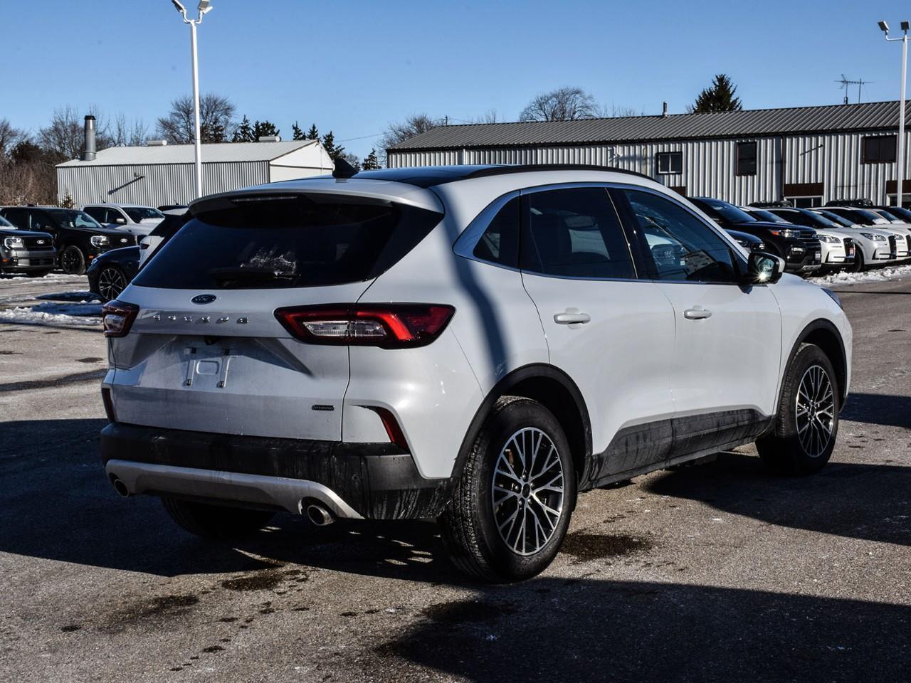 2025 Ford Escape PHEV Panoramic Sunroof   PHEV Premium Package Photo