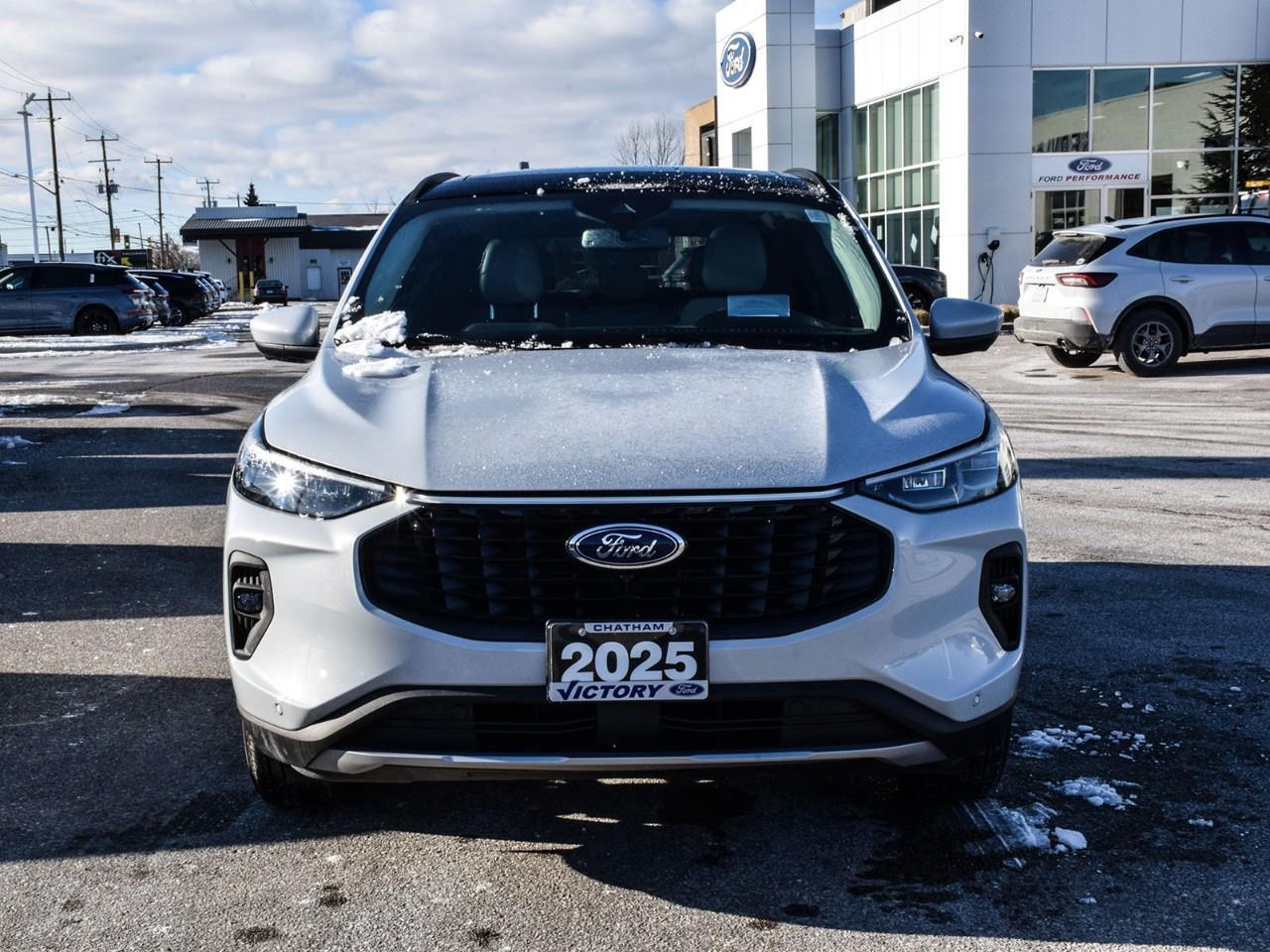 2025 Ford Escape PHEV Panoramic Sunroof   PHEV Premium Package Photo