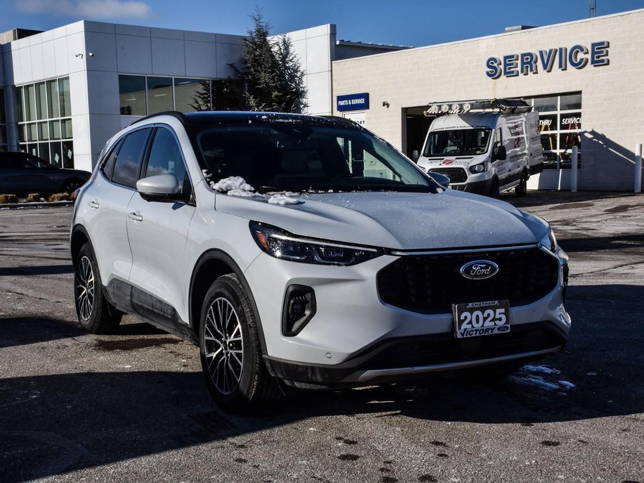 2025 Ford Escape PHEV Panoramic Sunroof   PHEV Premium Package Photo