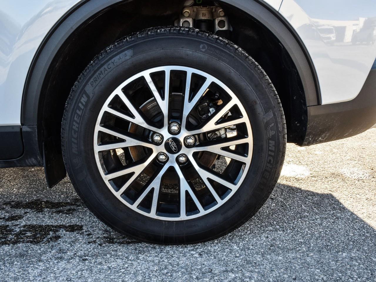 2025 Ford Escape PHEV Panoramic Sunroof   PHEV Premium Package Photo