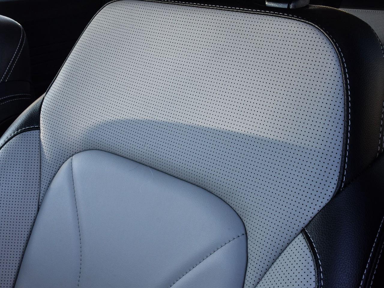 2025 Ford Escape PHEV Panoramic Sunroof   PHEV Premium Package Photo