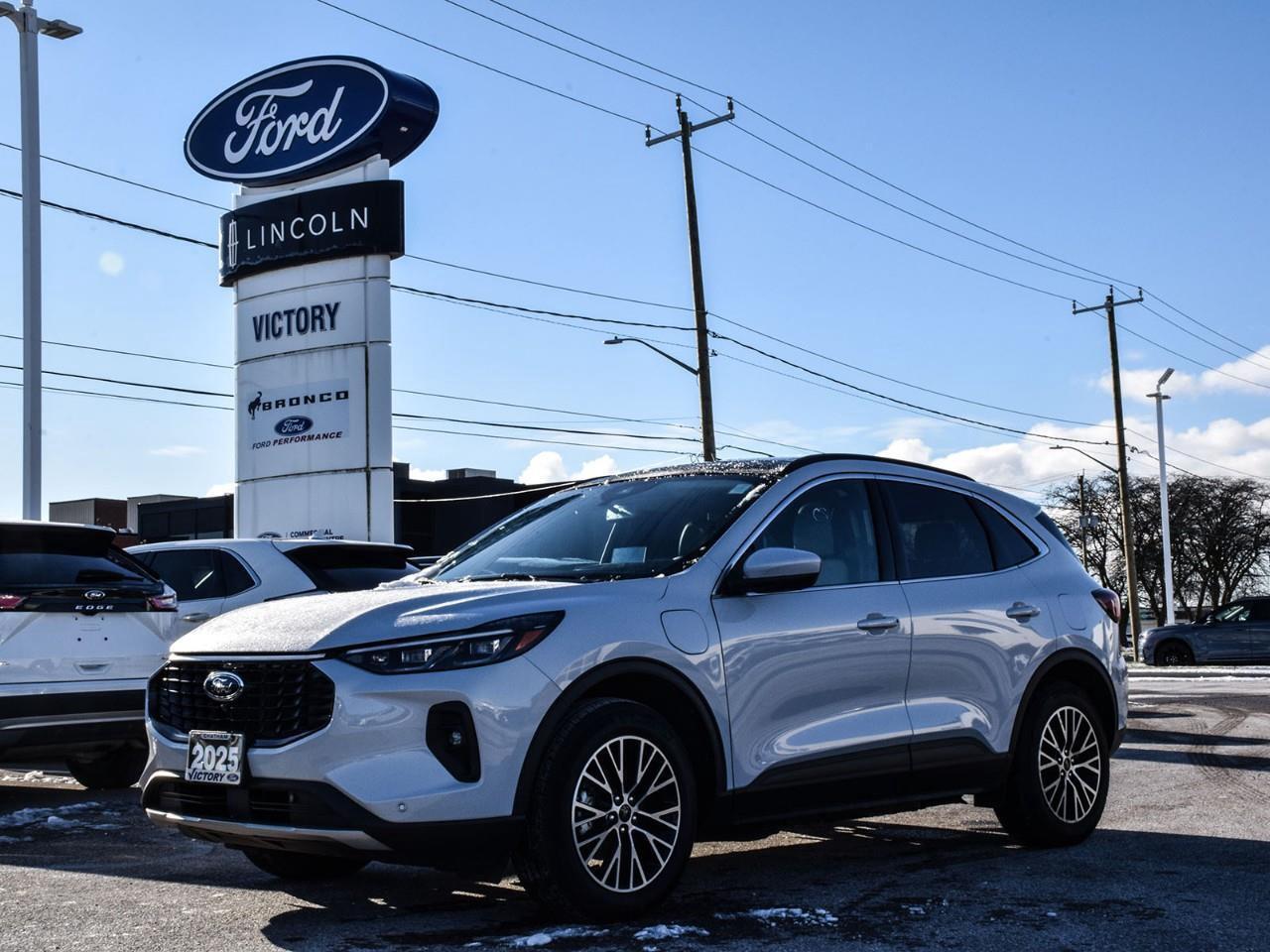 2025 Ford Escape PHEV Panoramic Sunroof   PHEV Premium Package Photo0