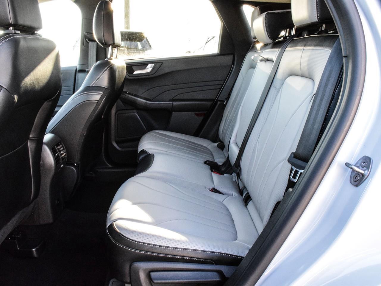 2025 Ford Escape PHEV Panoramic Sunroof   PHEV Premium Package Photo