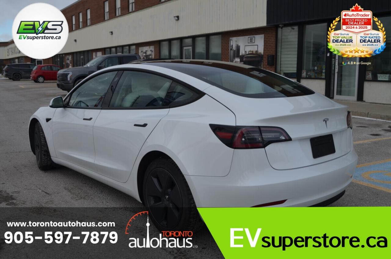 2021 Tesla Model 3 WHITE INTERIOR I OVER 100 TESLAS AT EVSUPERSTORE.C Photo