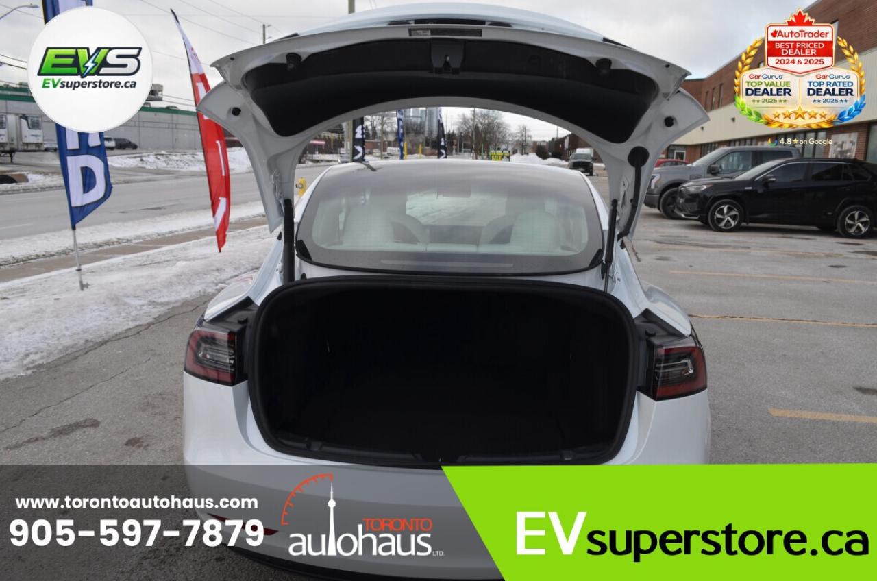 2021 Tesla Model 3 WHITE INTERIOR I OVER 100 TESLAS AT EVSUPERSTORE.C Photo