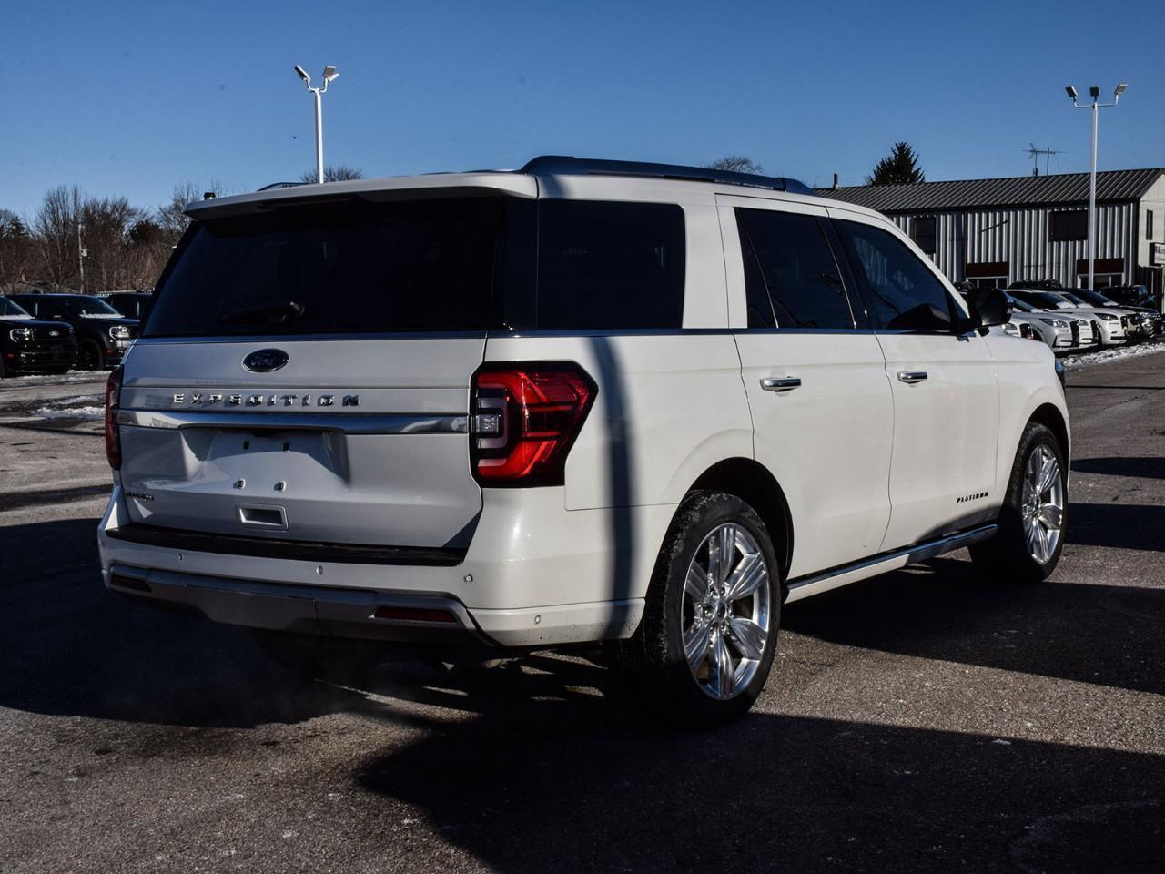 2022 Ford Expedition Platinum Panoramic Sunroof   Heavy Duty Trailer To Photo
