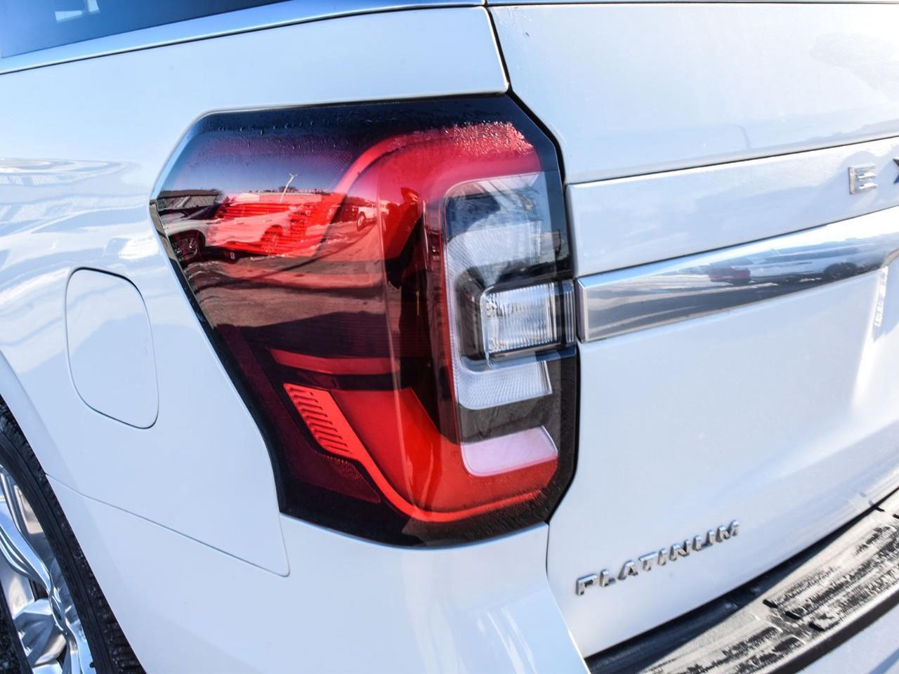 2022 Ford Expedition Platinum Panoramic Sunroof   Heavy Duty Trailer To Photo