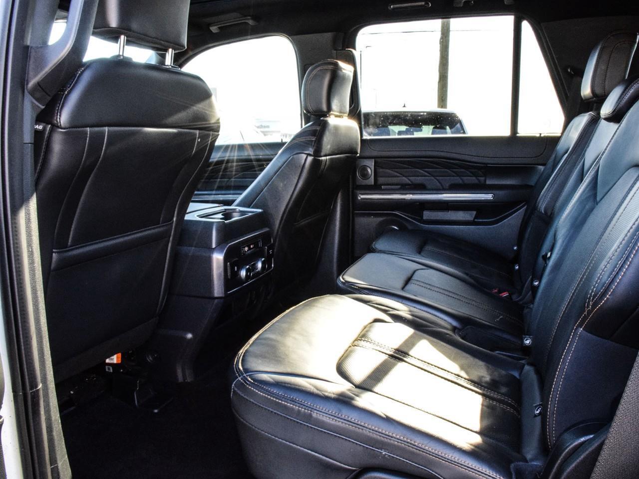 2022 Ford Expedition Platinum Panoramic Sunroof   Heavy Duty Trailer To Photo