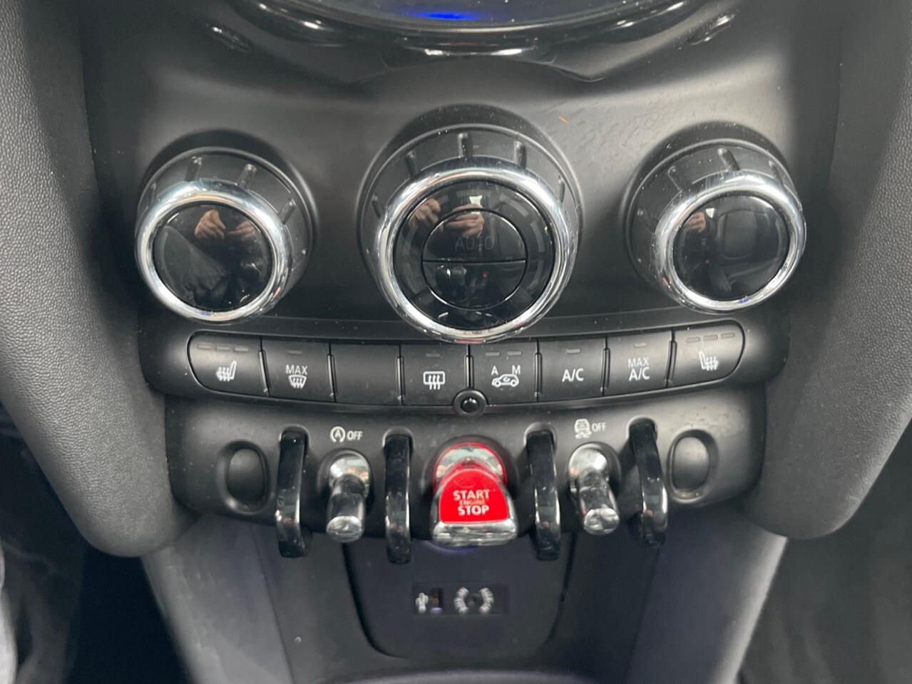 2016 MINI Cooper Hardtop 3dr HB 6spd/moonroof/heated seats /air conditionin Photo