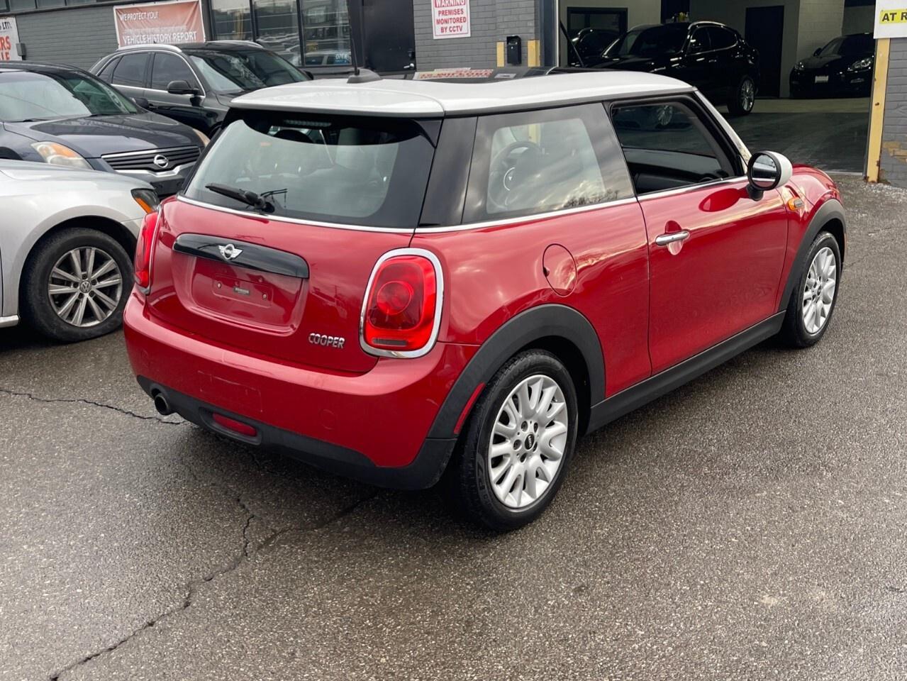 2016 MINI Cooper Hardtop 3dr HB 6spd/moonroof/heated seats /air conditionin Photo