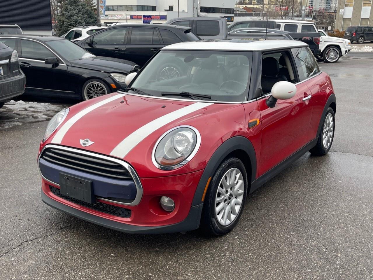 2016 MINI Cooper Hardtop 3dr HB 6spd/moonroof/heated seats /air conditionin Photo0