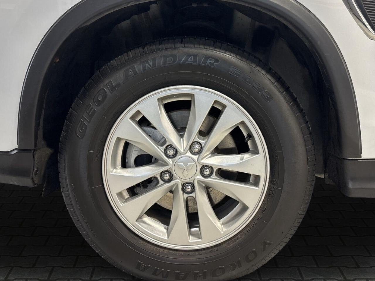 2022 Mitsubishi RVR SE AWD/Back Up Cam/Heated Seats/Clean Carfax/ Photo