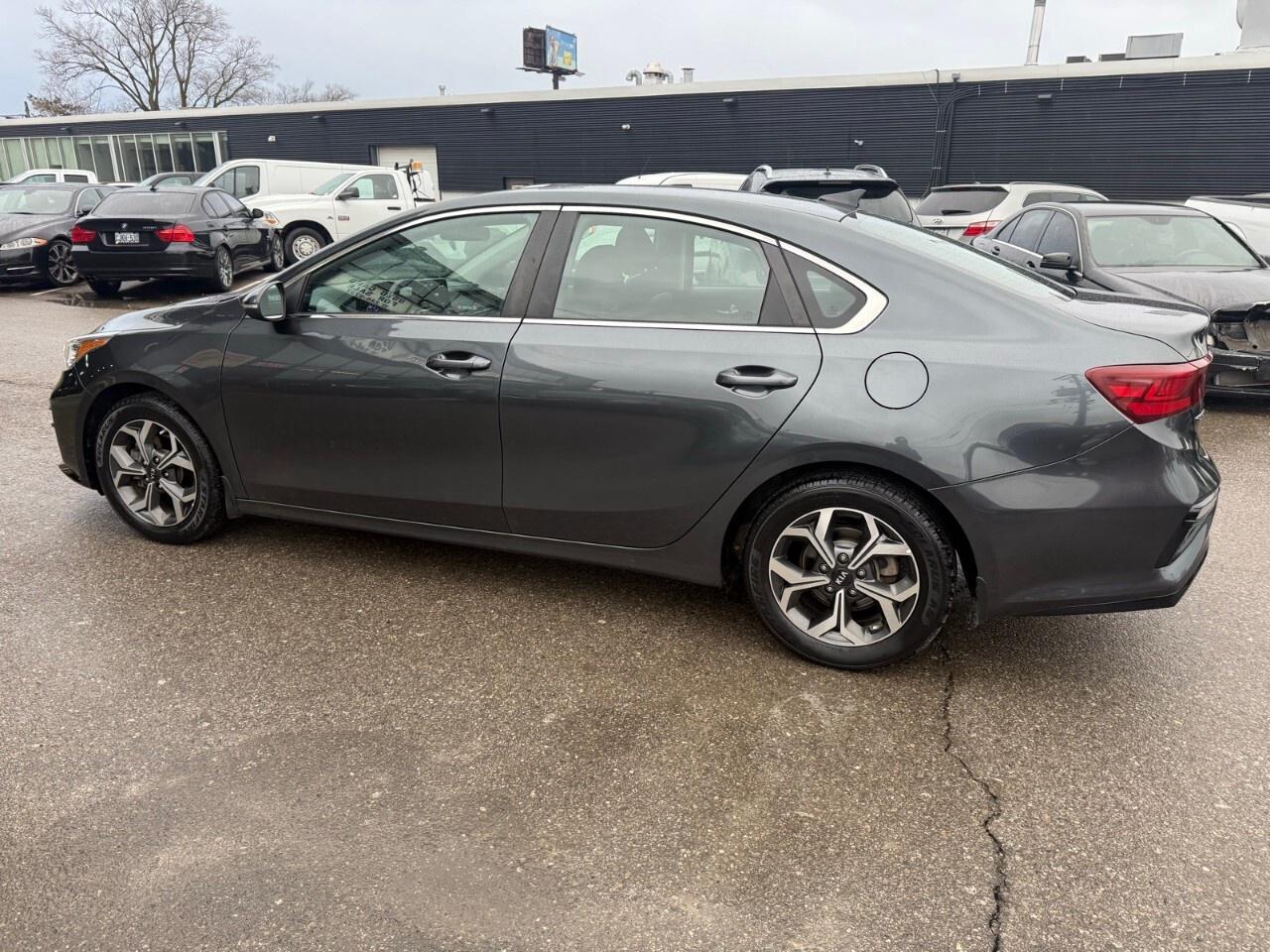 2019 Kia Forte EX IVT 2019 Kia forte EX Photo