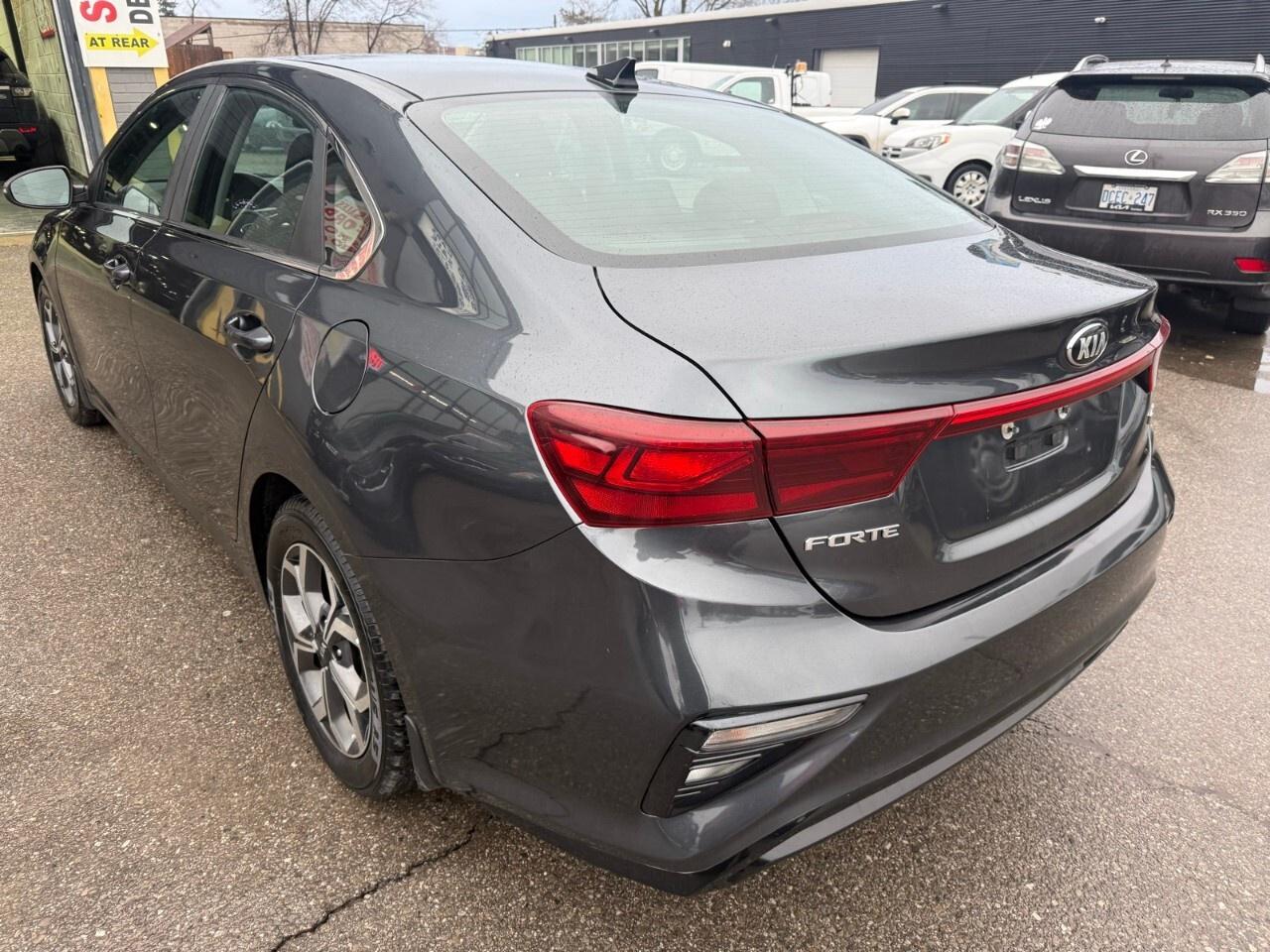 2019 Kia Forte EX IVT 2019 Kia forte EX Photo