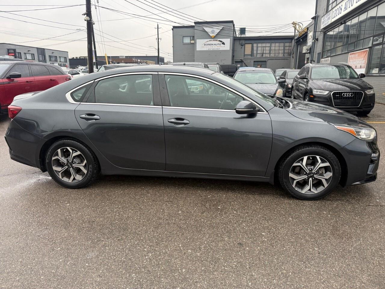 2019 Kia Forte EX IVT 2019 Kia forte EX Photo