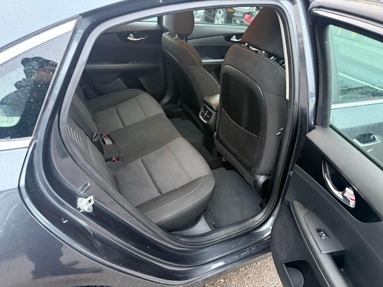 2019 Kia Forte EX IVT 2019 Kia forte EX Photo