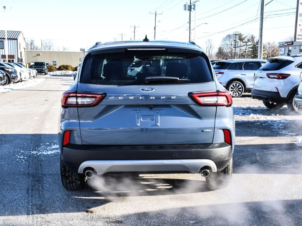 2025 Ford Escape PHEV Photo