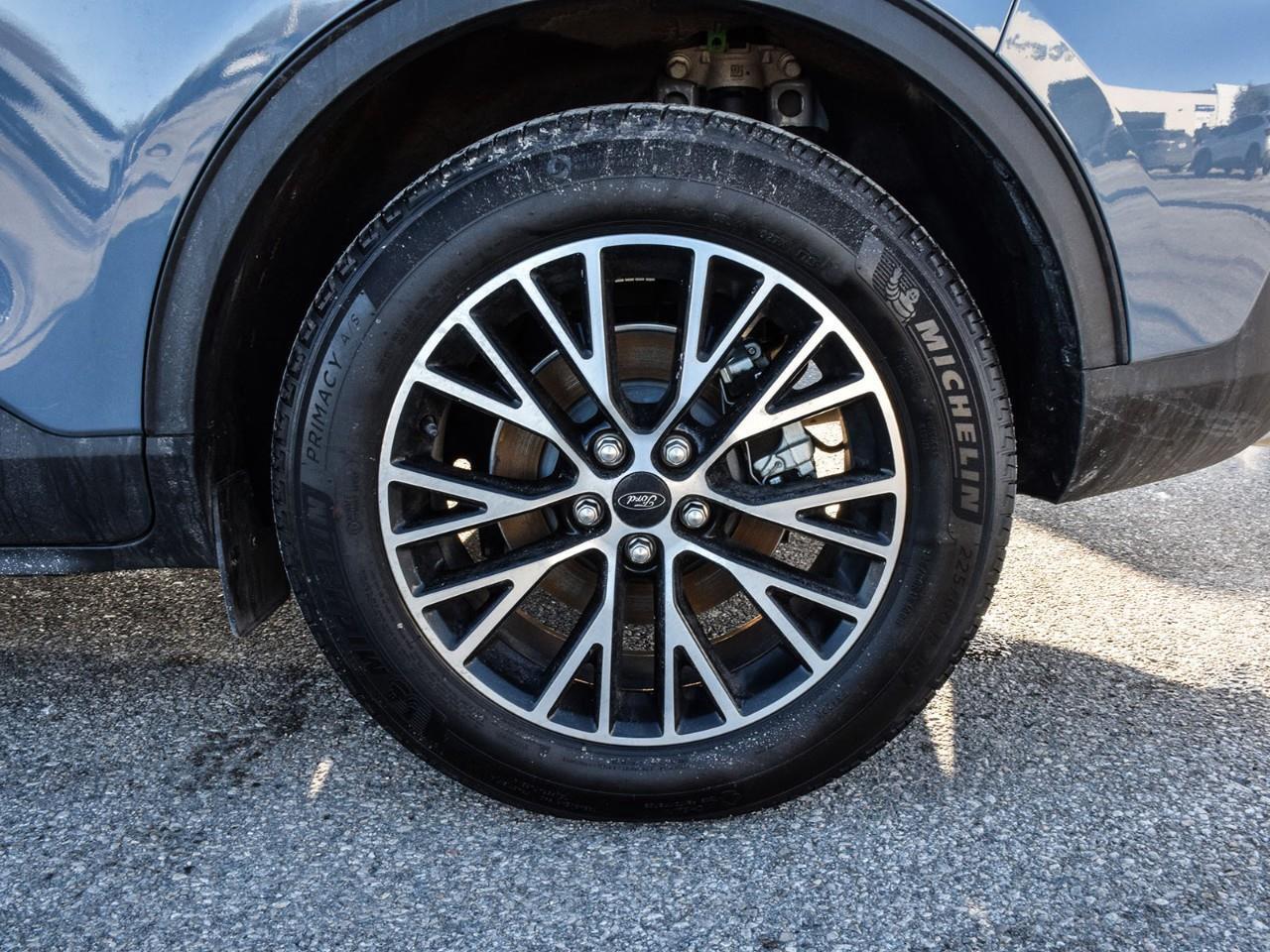 2025 Ford Escape PHEV Photo