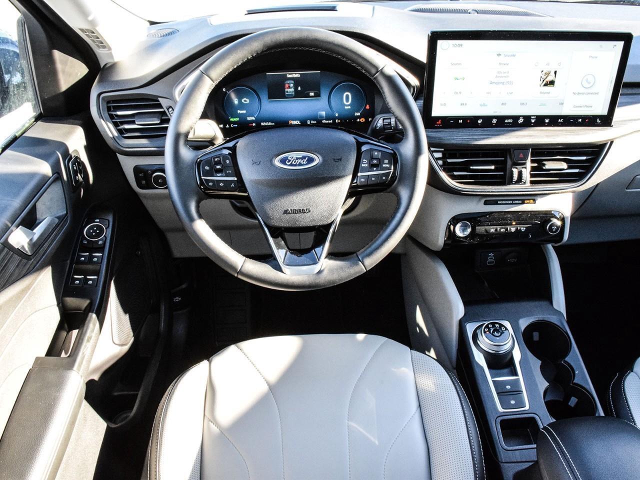 2025 Ford Escape PHEV Photo