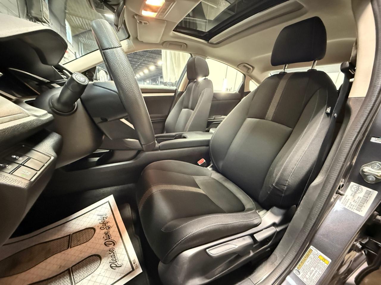 2018 Honda Civic EX    SUNROOF   LOW KM   HEATED FRONT SEATS Photo