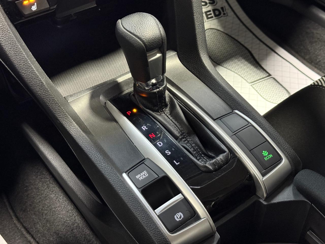 2018 Honda Civic EX    SUNROOF   LOW KM   HEATED FRONT SEATS Photo