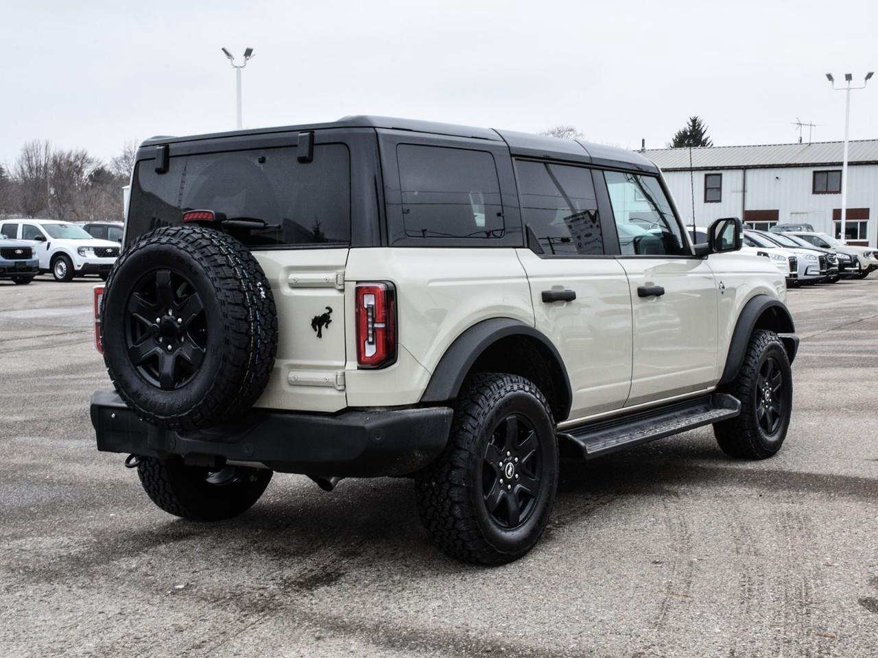 2025 Ford Bronco Outer Banks 5.99% for 84 Months O.A.C   314A Photo