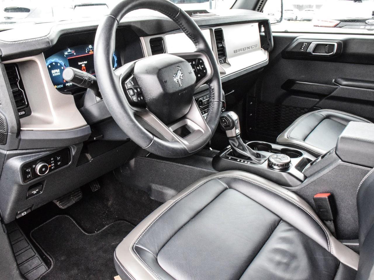 2025 Ford Bronco Outer Banks 5.99% for 84 Months O.A.C   314A Photo