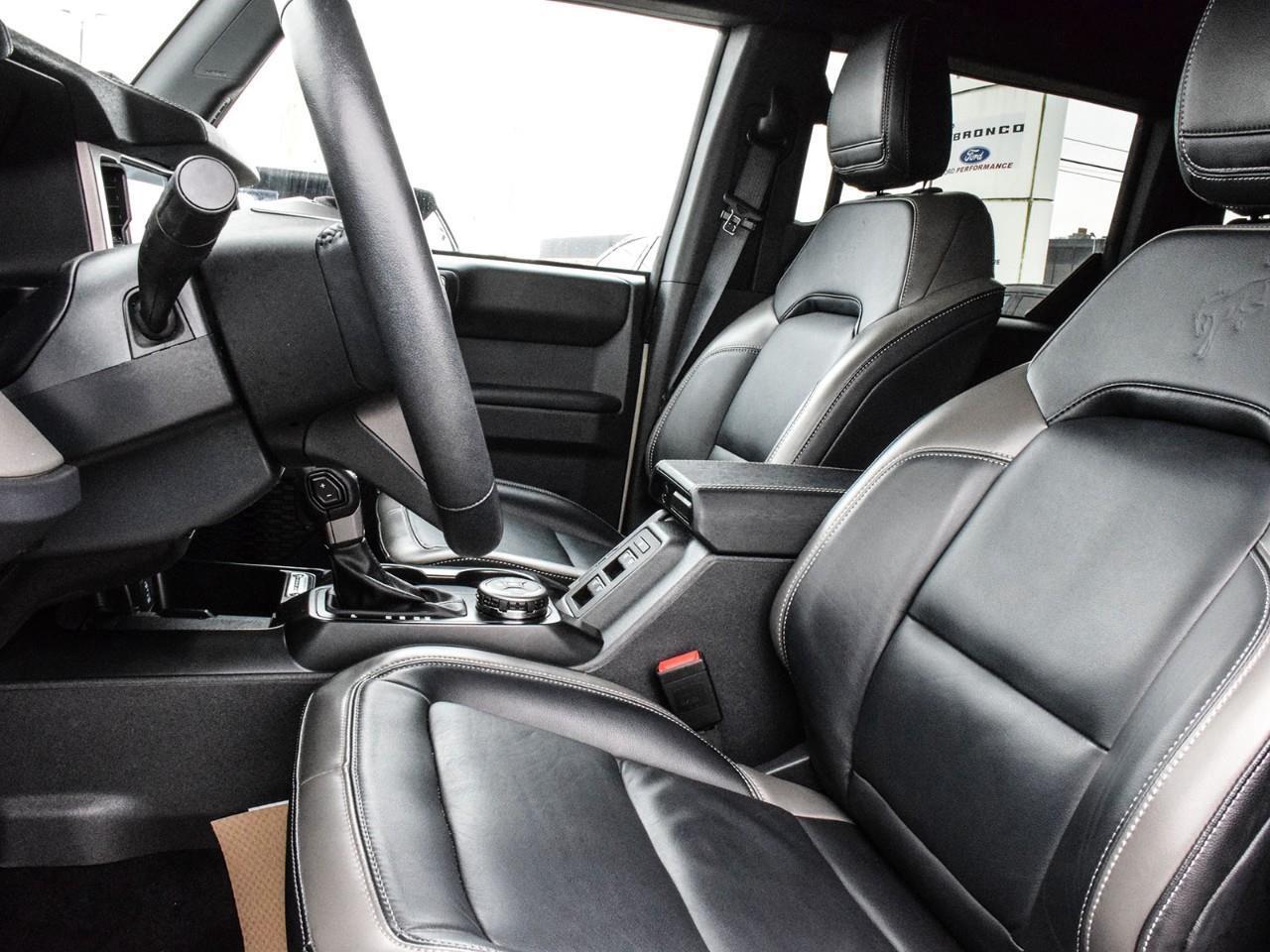 2025 Ford Bronco Outer Banks 5.99% for 84 Months O.A.C   314A Photo