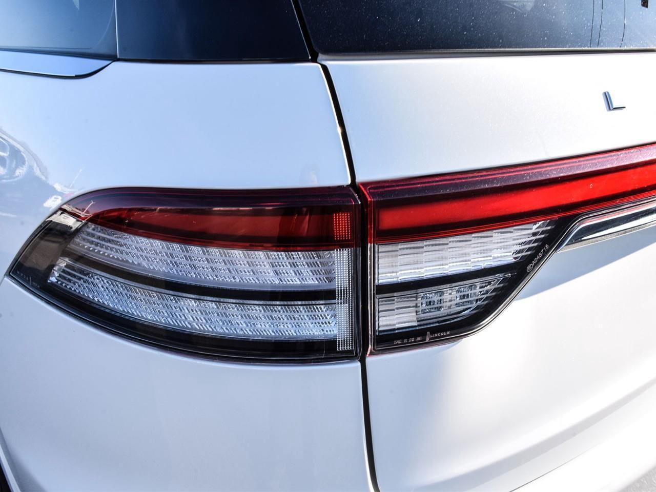 2022 Lincoln Aviator Reserve Class IV Tow   Illumination Package Photo
