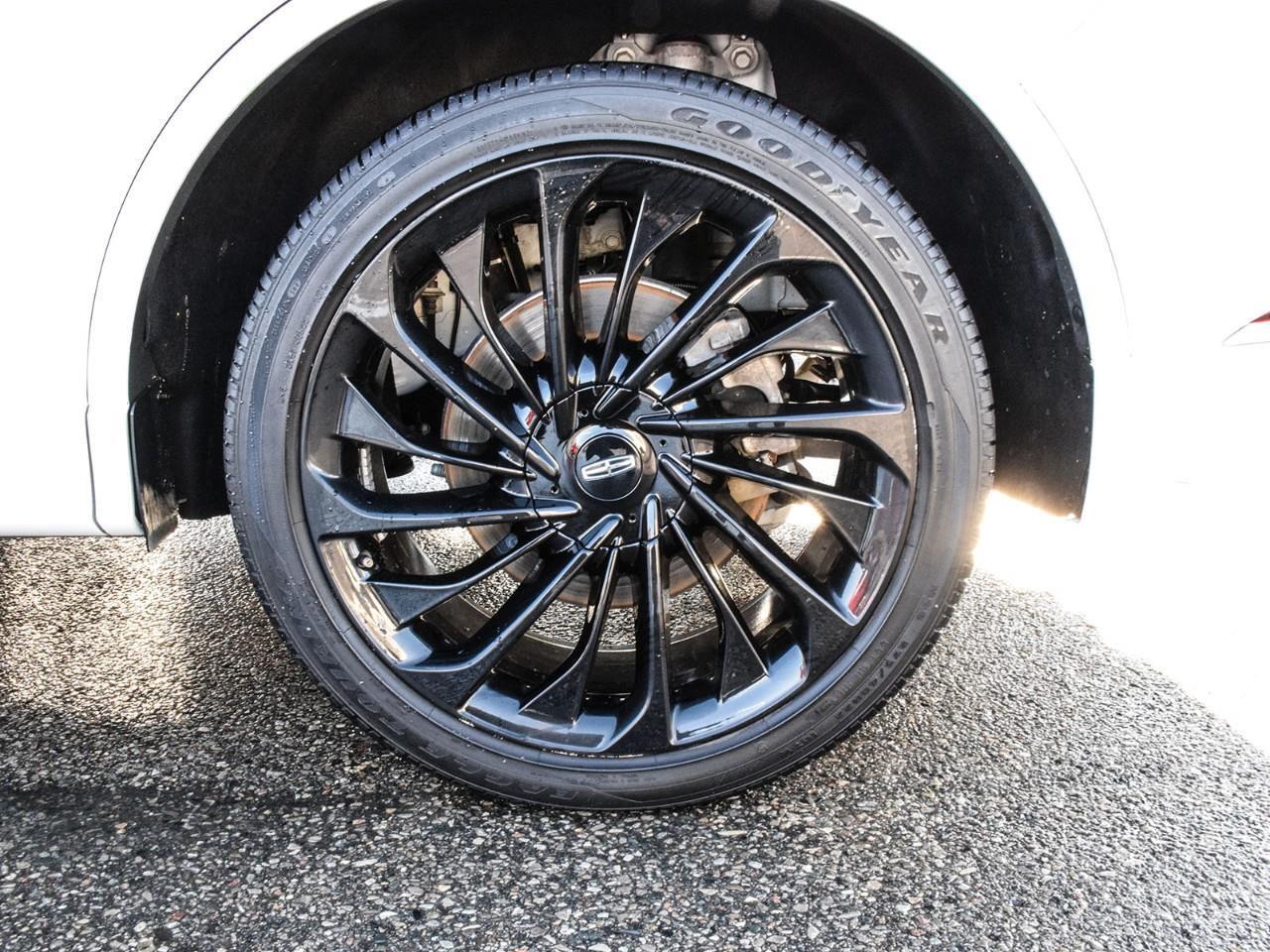 2022 Lincoln Aviator Reserve Class IV Tow   Illumination Package Photo