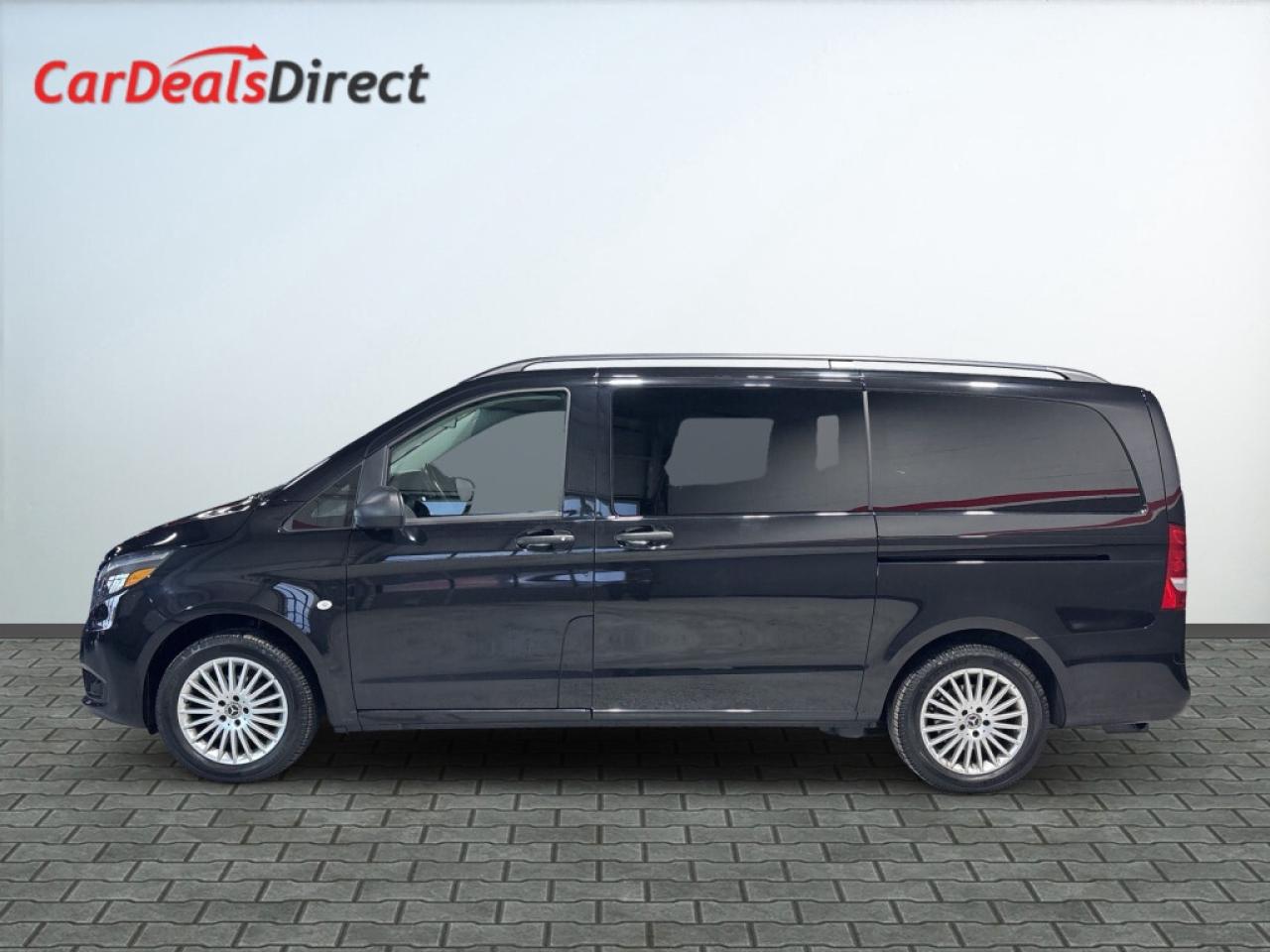 2020 Mercedes-Benz Metris Passenger Van Clean Carfax/ 8 Seater/Leather/Back up Cam/Lane As Photo