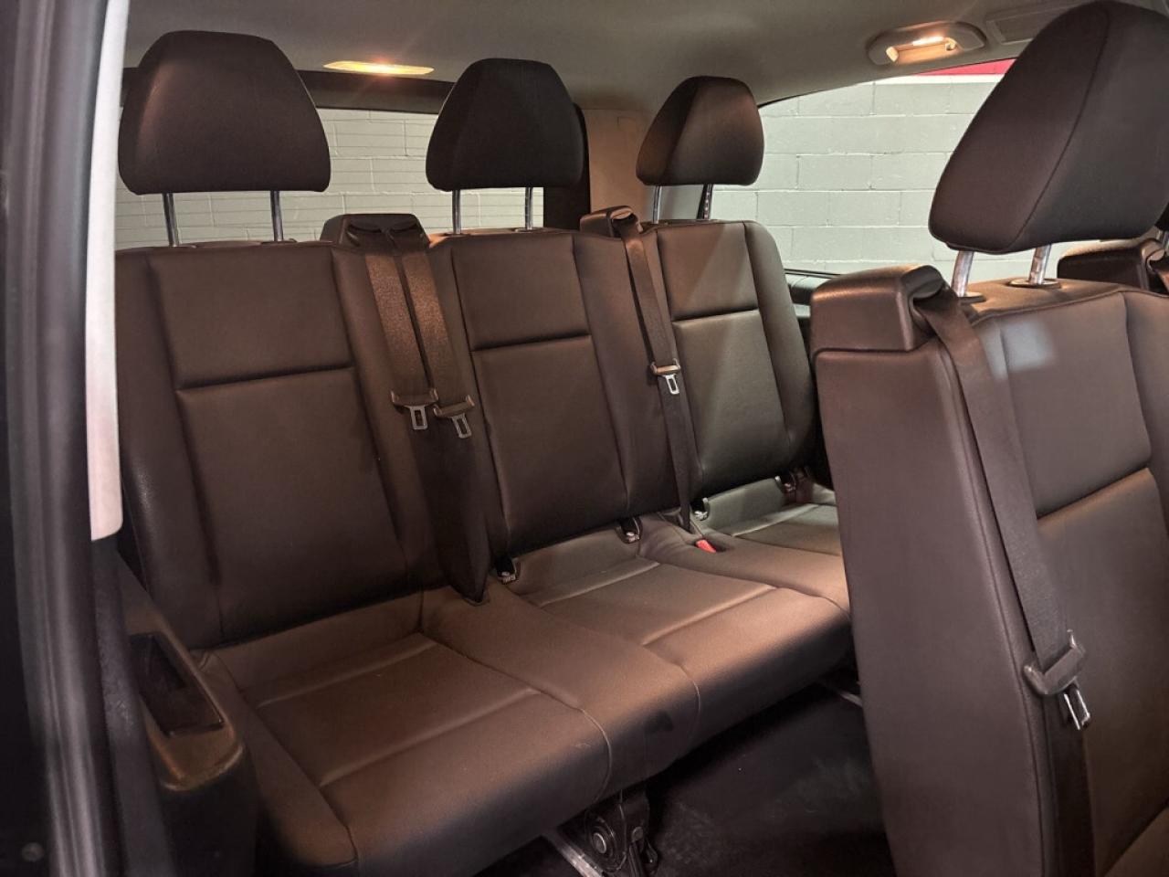 2020 Mercedes-Benz Metris Passenger Van Clean Carfax/ 8 Seater/Leather/Back up Cam/Lane As Photo