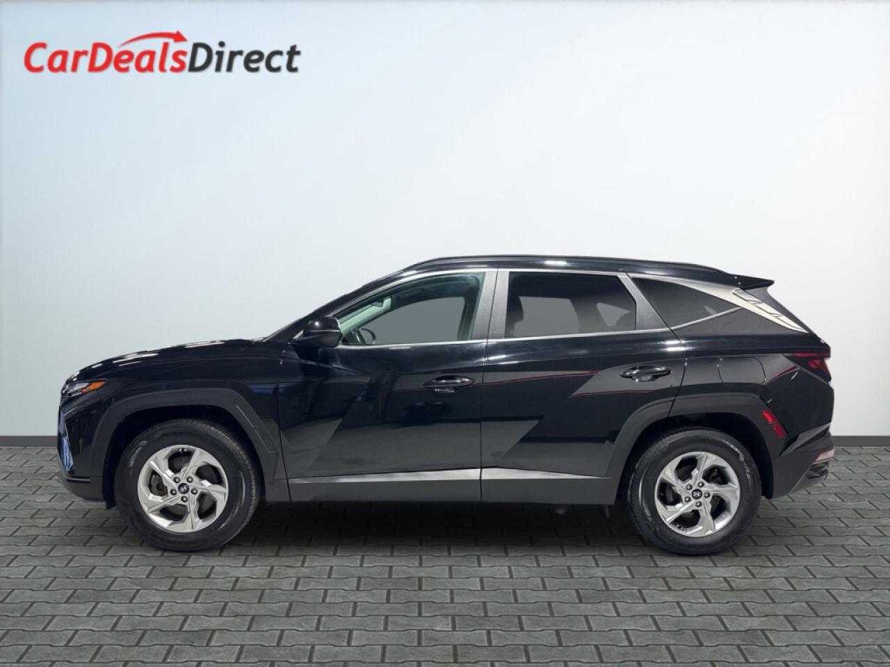 2022 Hyundai Tucson Preferred AWD/Lane Assist/ Blind Spot Assist/Remot Photo2