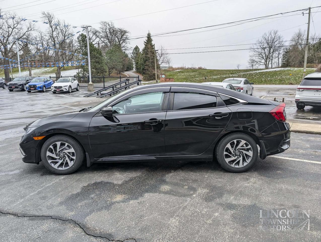 2020 Honda Civic Sedan EX Photo4